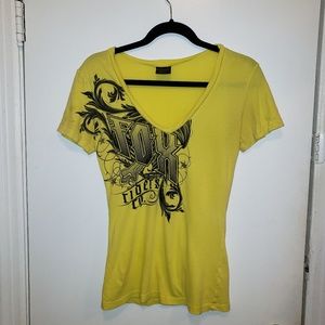 🌻 Yellow Fox V-Neck